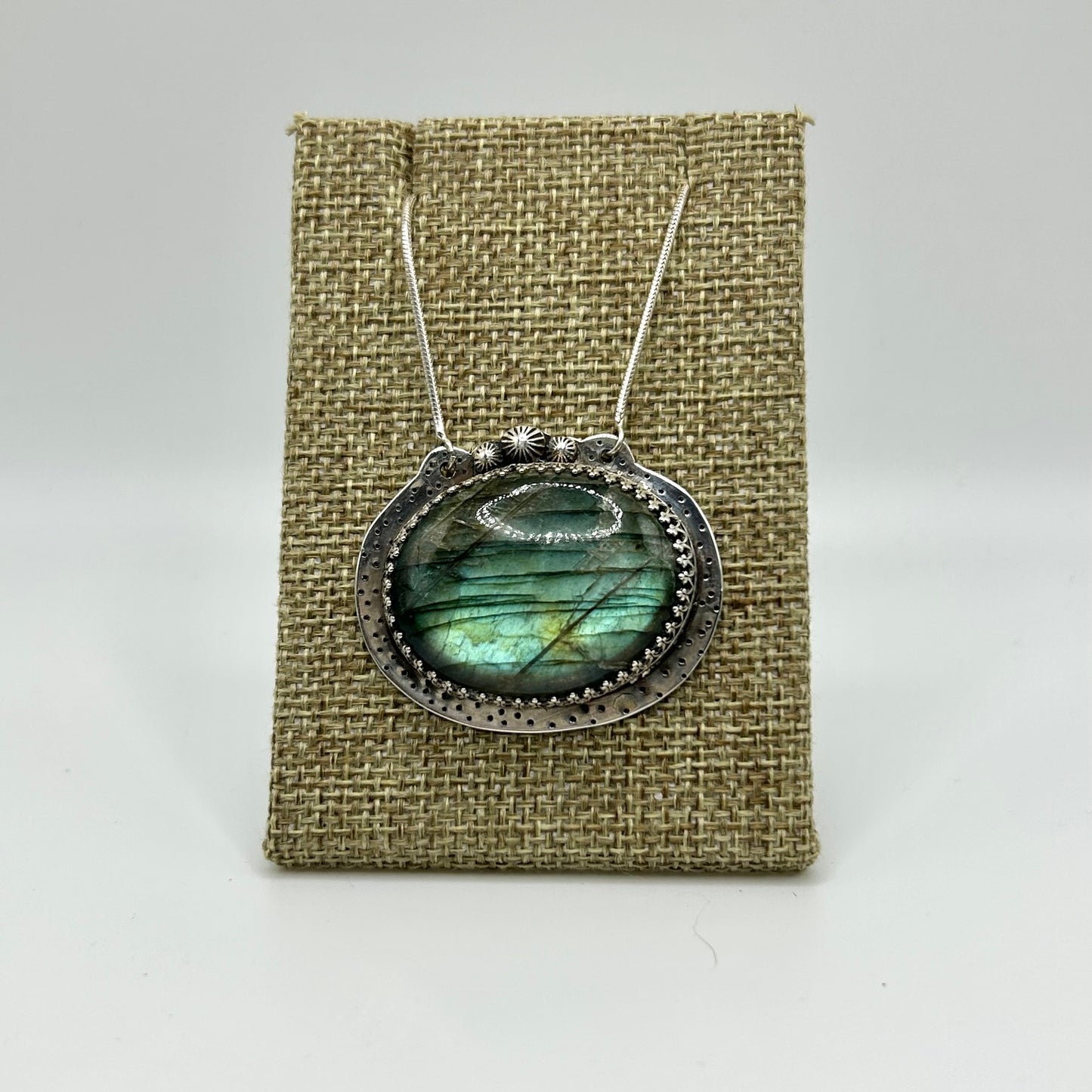 Oval Labradorite Necklace