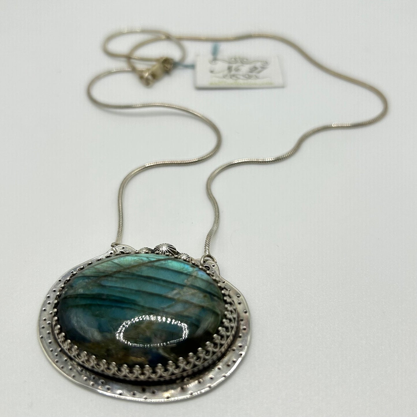 Oval Labradorite Necklace