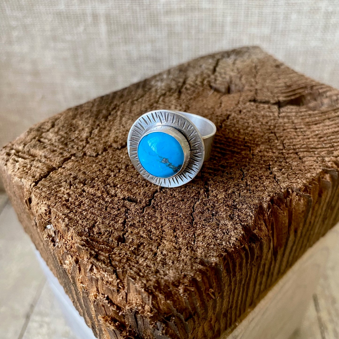 Howlite Ring